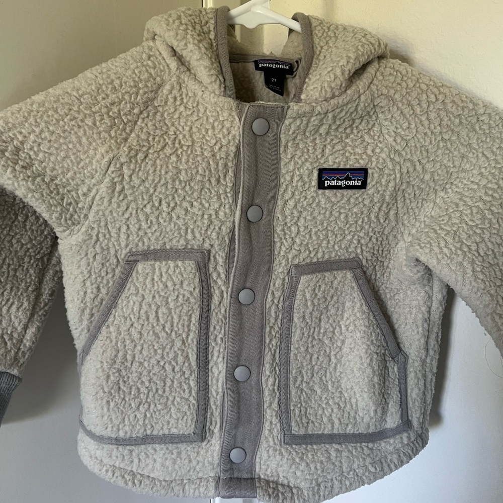 Patagonia Kids Cream & Grey Fleece Jacket
